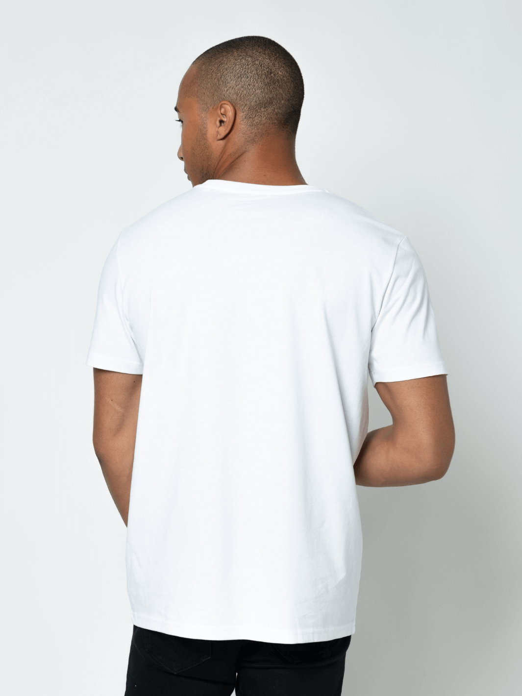 T-shirt bianca Limitlex con stampa Guernica.
